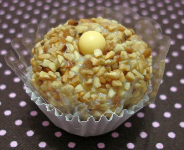 Brigadeiro Limão - Bandeja com 12 unidades