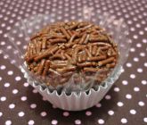 Brigadeiro Tradicional - Bandeja 12 unidades